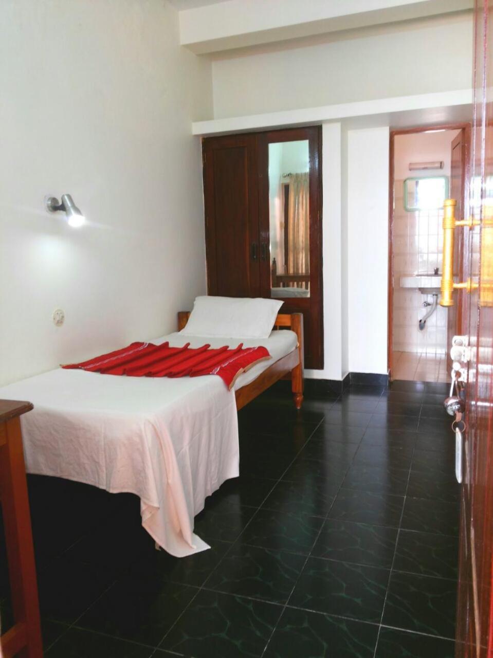 Beach Florra Inn Kovalam Δωμάτιο φωτογραφία